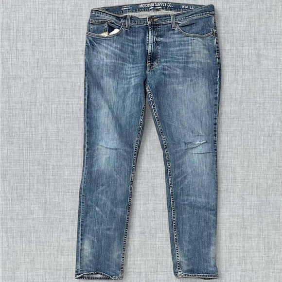 Men Distress Straight leg denim jeans in Blue - Picture 1 of 5